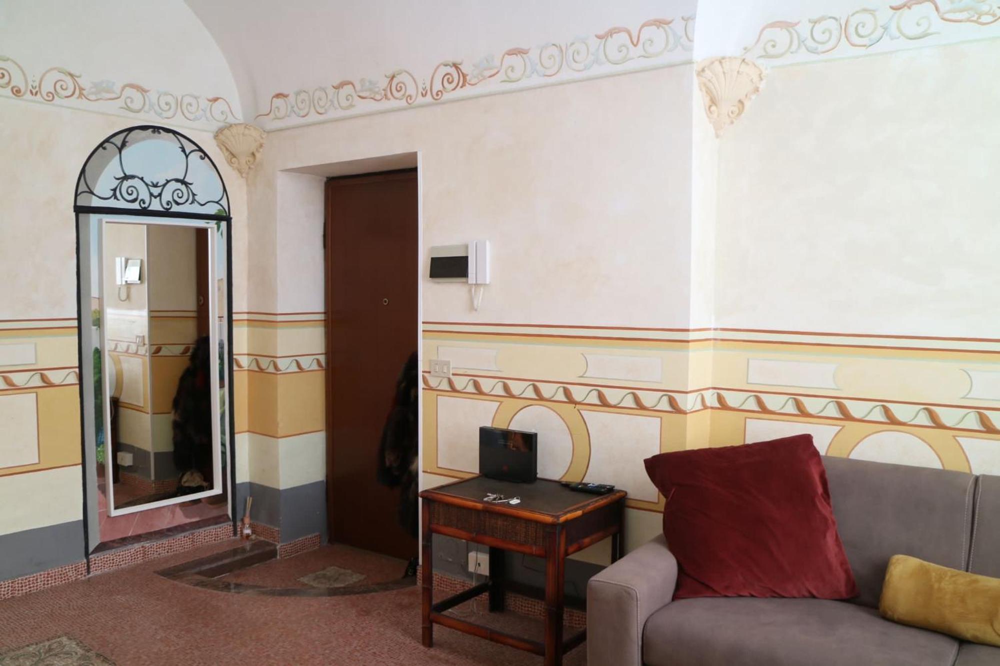 Toffee Palmari 23 - Seven Suites Sanremo Exterior foto