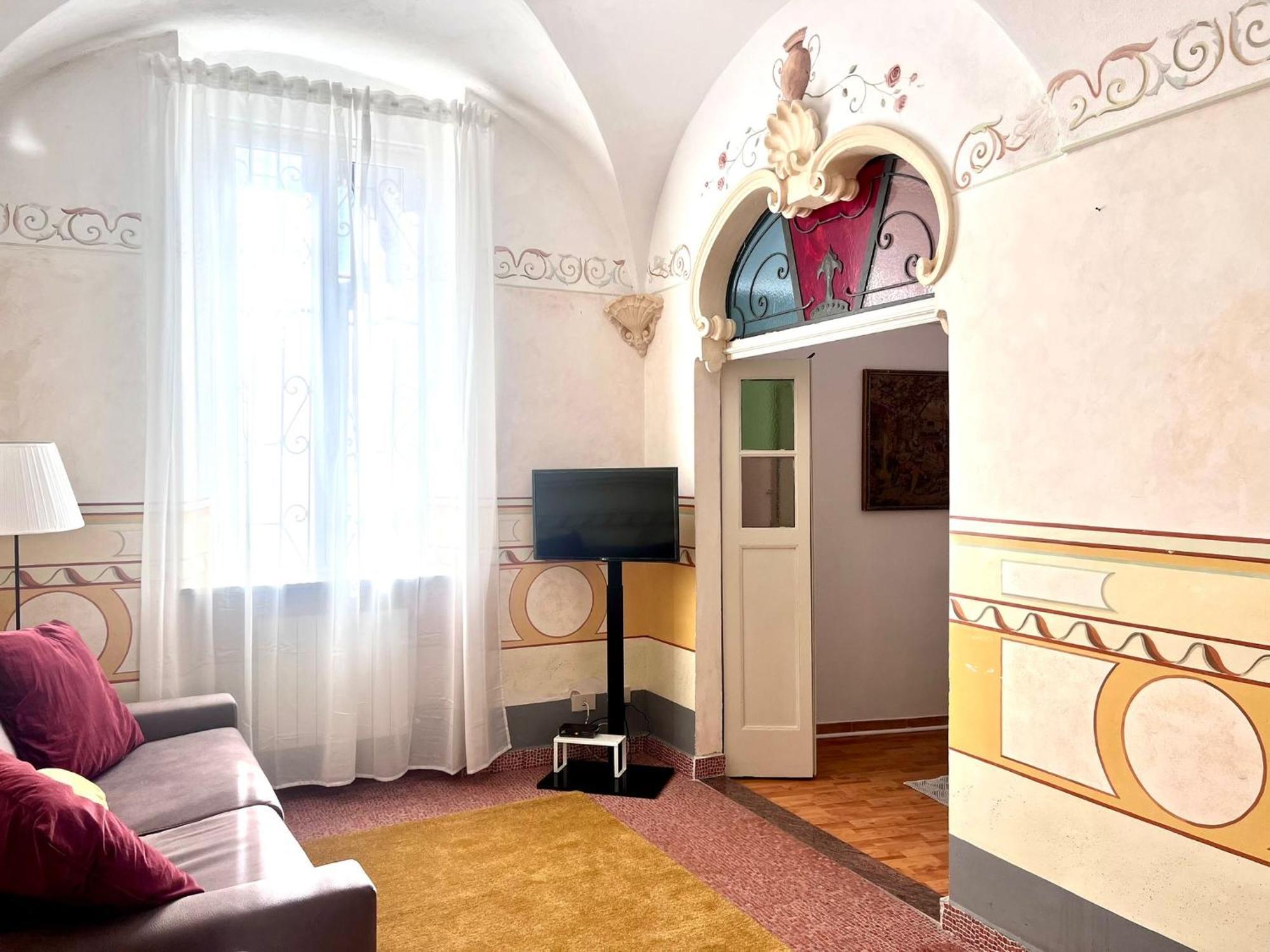 Toffee Palmari 23 - Seven Suites Sanremo Exterior foto